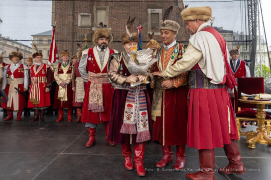 bs_220504_9478.jpg-Intronizacja, Król Kurkowy, Kraków, Majchrowski