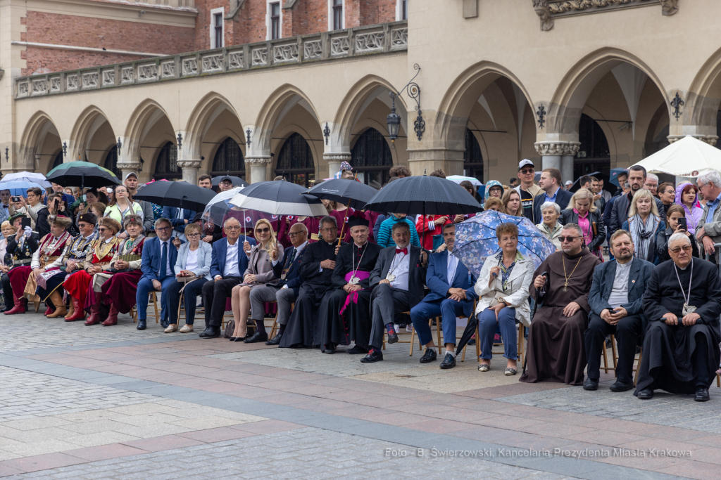 bs_220504_9503.jpg-Intronizacja, Król Kurkowy, Kraków, Majchrowski  Autor: B. Świerzowski