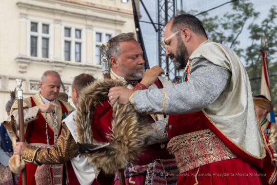 bs_220504_9528.jpg-Intronizacja, Król Kurkowy, Kraków, Majchrowski