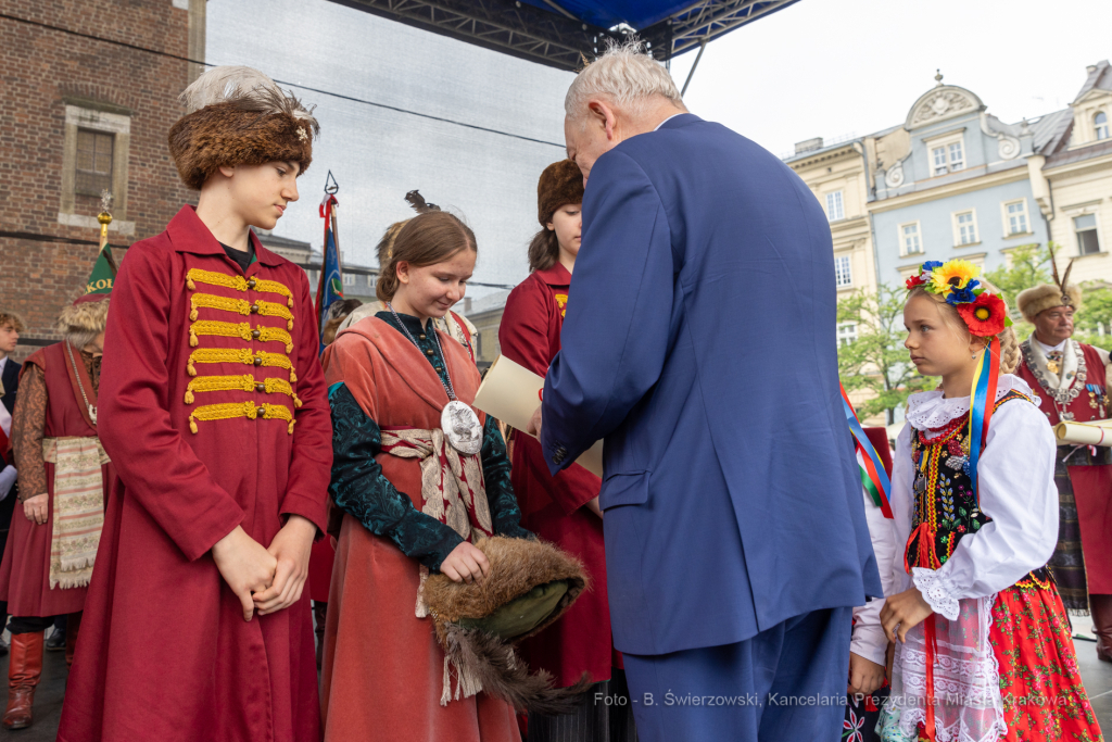 bs_220504_9631.jpg-Intronizacja, Król Kurkowy, Kraków, Majchrowski  Autor: B. Świerzowski