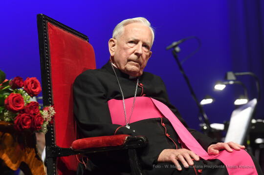 1616jpg.jpg-Gala Jubileuszowa 70-lecia święceń kapłańskich księdza infułata Jerzego Bryły