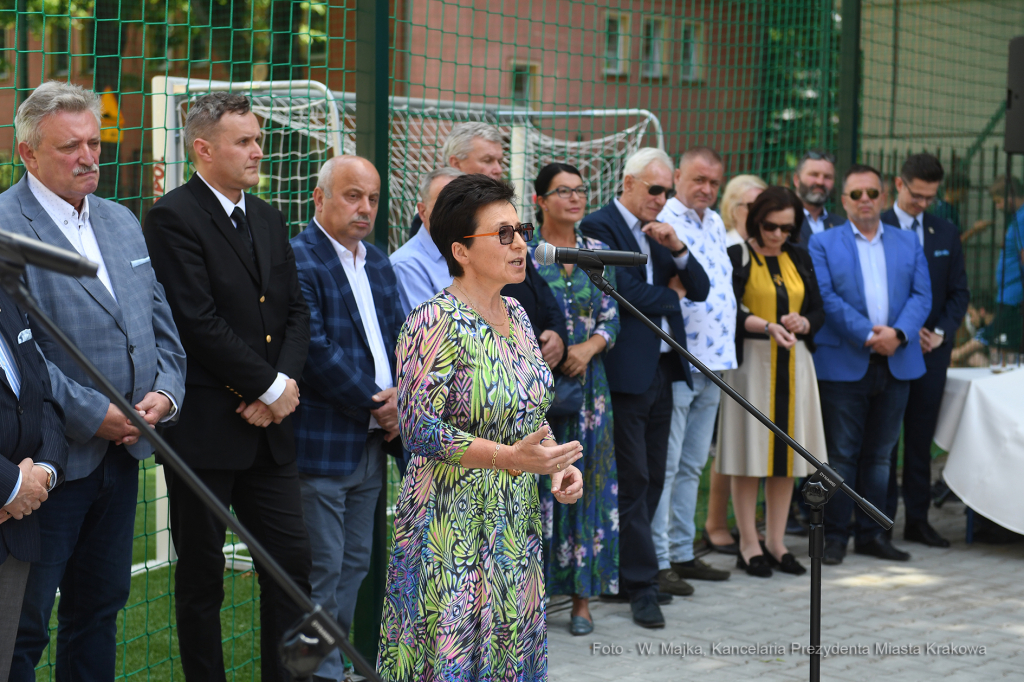 1818jpg.jpg-strefy sportowej przy Zespole Szkoły Rzemiosła i Przedsiębiorczo  Autor: W. Majka