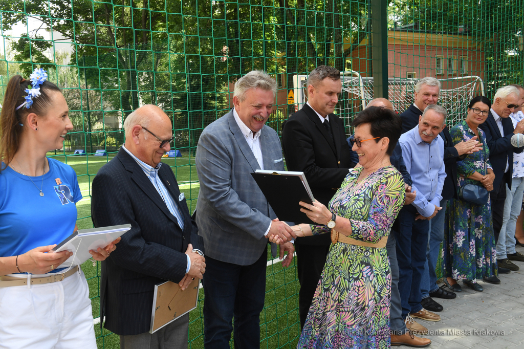 2121jpg.jpg-strefy sportowej przy Zespole Szkoły Rzemiosła i Przedsiębiorczo  Autor: W. Majka