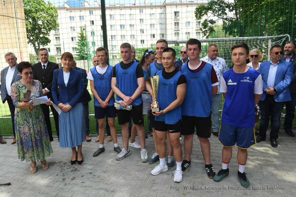 2626jpg.jpg-strefy sportowej przy Zespole Szkoły Rzemiosła i Przedsiębiorczo  Autor: W. Majka