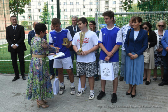 2828jpg.jpg-strefy sportowej przy Zespole Szkoły Rzemiosła i Przedsiębiorczo