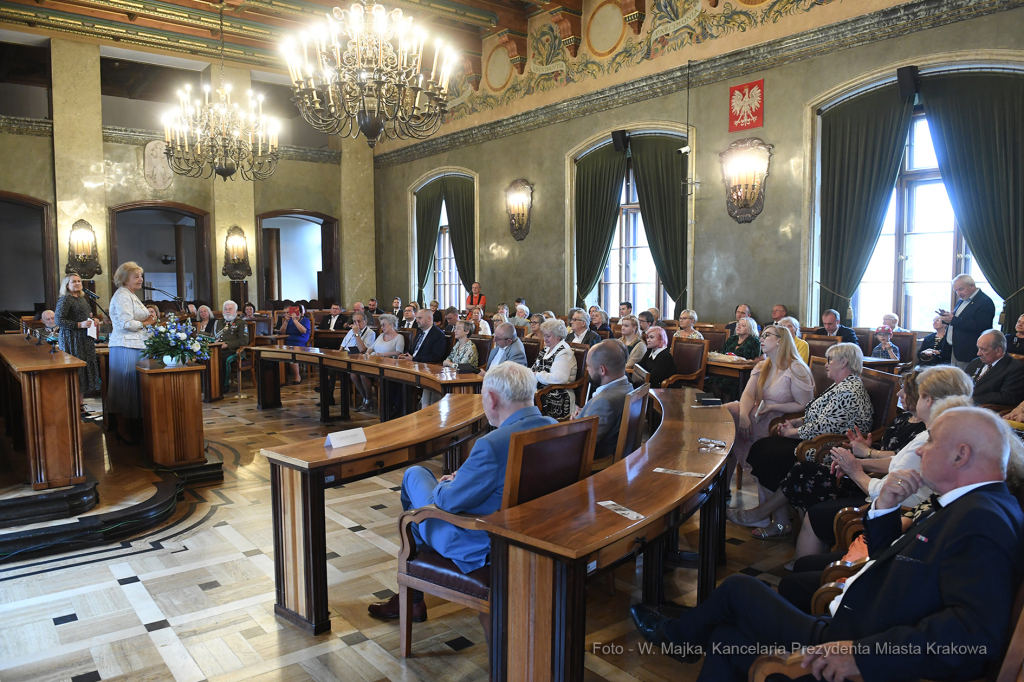 6161jpg.jpg-Uroczystość wręczenia odznak Honoris Gratia z okazji Święta Miasta  Autor: W. Majka