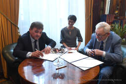 099jpg.jpg-Spotkanie z delegacją z Wynohradiwu (Ukraina)