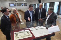 011jpg.jpg-Pokaz nabytków związanych z honorowymi obywatelami Krakowa