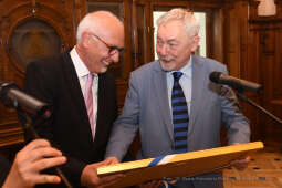 1010jpg.jpg-Spotkanie okolicznościowe z delegacją z Solury