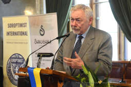 2424jpg.jpg-Zlot Małgorzat