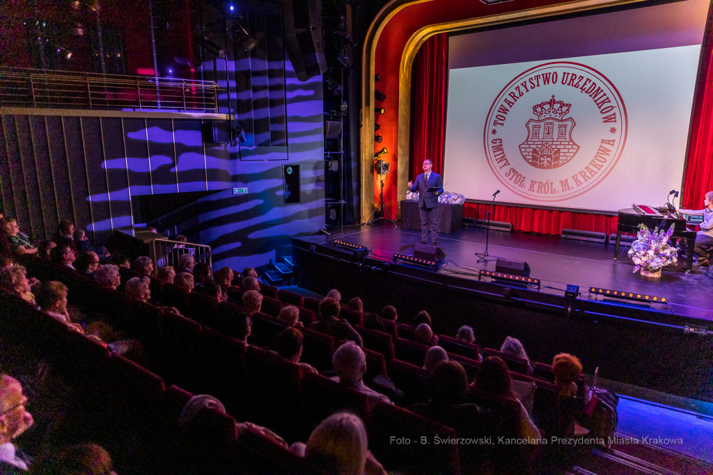 bs-czerwca 11, 2022-img_2793.jpg-Towarzystwo Urzędników, Majchrowski, Jubileusz  Autor: B. Świerzowski