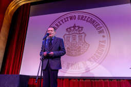 bs-czerwca 11, 2022-img_2931.jpg-Towarzystwo Urzędników, Majchrowski, Jubileusz