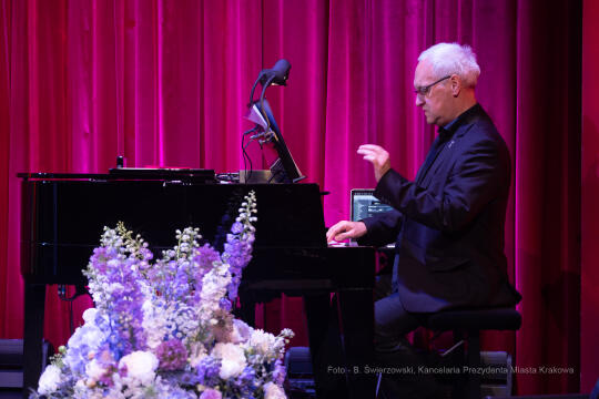 bs-czerwca 11, 2022-img_2956.jpg-Towarzystwo Urzędników, Majchrowski, Jubileusz