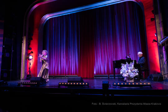 bs-czerwca 11, 2022-img_3006.jpg-Towarzystwo Urzędników, Majchrowski, Jubileusz