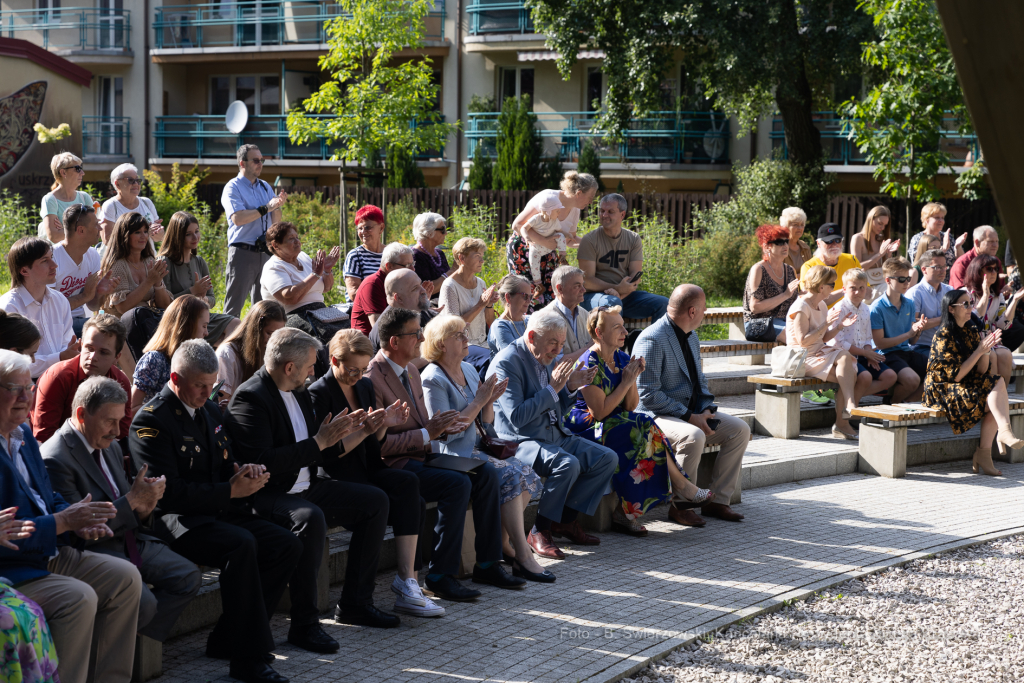 bs-czerwca 12, 2022-img_3625.jpg-Dni Prokocimia 2022, Majchrowski, Medale 