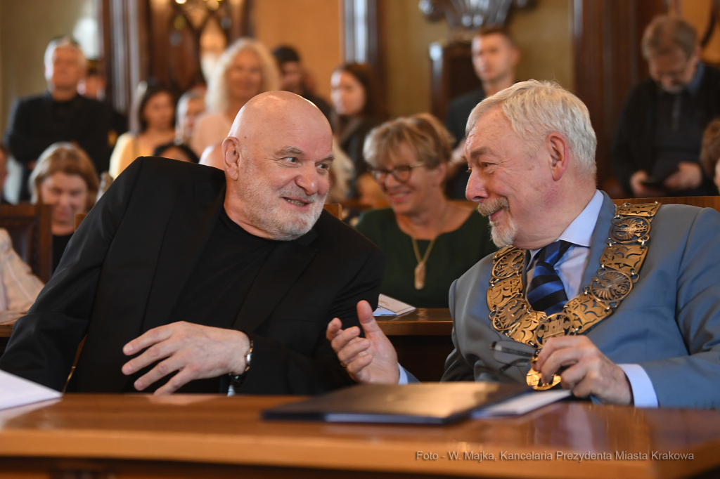 1212jpg.jpg-Andrzej Mleczko  Autor: W. Majka