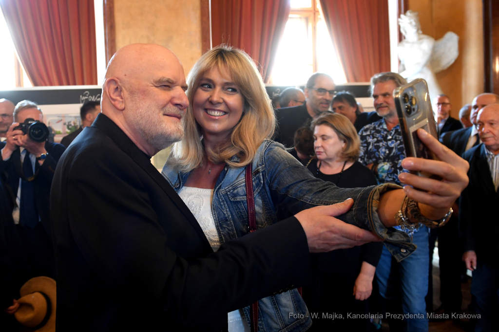 3737jpg.jpg-Andrzej Mleczko  Autor: W. Majka