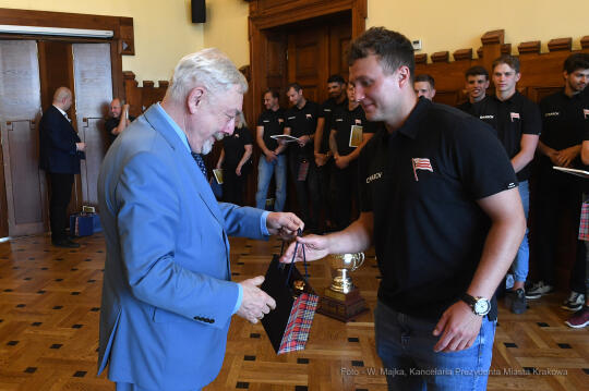 2424jpg.jpg-2022_0615 Spotkanie z drużyną hokejową Comarch Cracovii