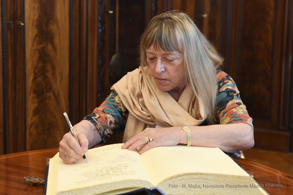 1919jpg.jpg-Spotkanie z Laureatkami Pokojowej Nagrody Nobla:  Autor: W. Majka