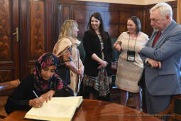 2121jpg.jpg-Spotkanie z Laureatkami Pokojowej Nagrody Nobla: