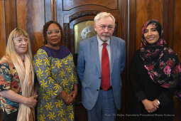 2626jpg.jpg-Spotkanie z Laureatkami Pokojowej Nagrody Nobla: