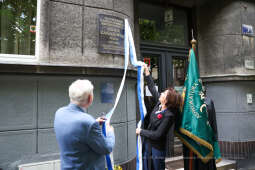 bs-czerwca 21, 2022-img_6160.jpg-Adam Zagajewski, Tablica, Majchrowski