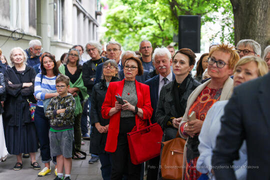 bs-czerwca 21, 2022-img_6174.jpg-Adam Zagajewski, Tablica, Majchrowski