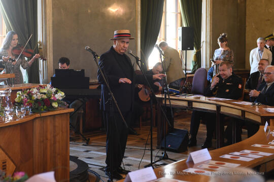 5151jpg.jpg-brązowe Cracoviae Merenti