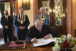 5656jpg.jpg-brązowe Cracoviae Merenti