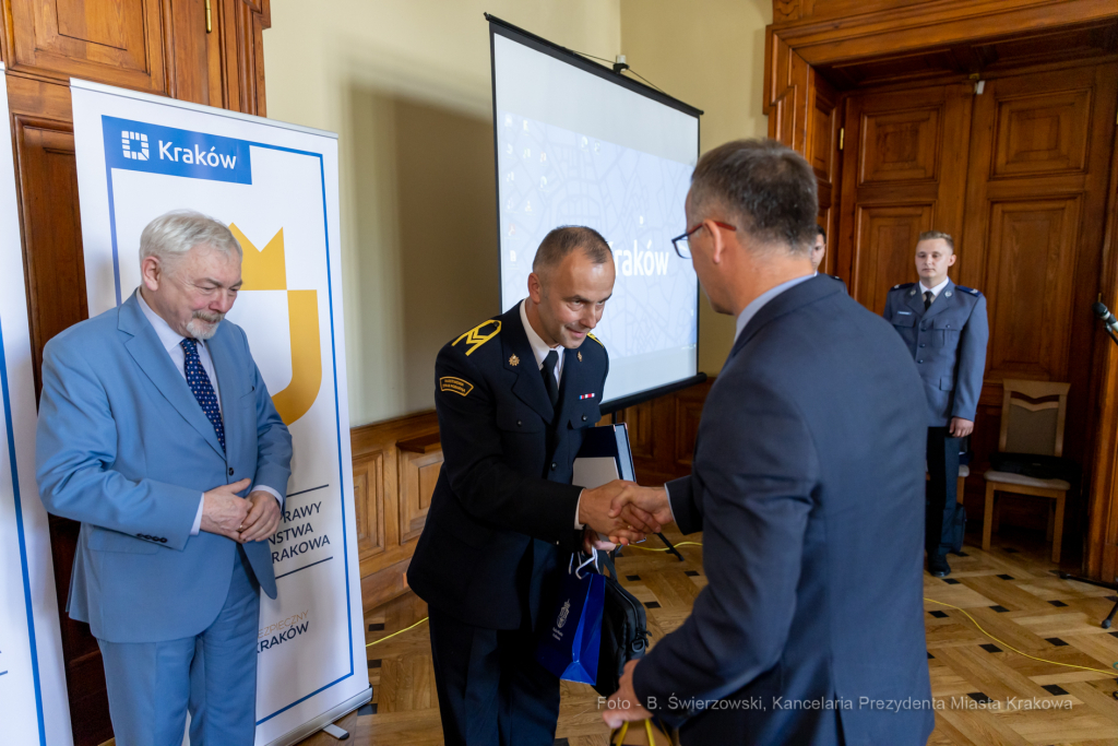 bs_220623_7086.jpg-Gala Bezpieczny Kraków, Majchrowski,  Autor: B. Świerzowski