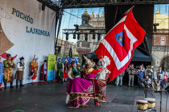 bs_220623_7340.jpg-Pochód Lajkonika, Majchrowski