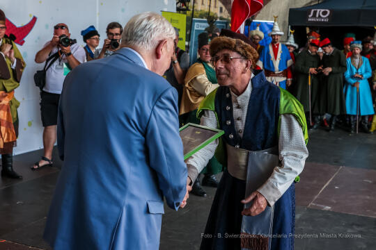 bs_220623_7471.jpg-Pochód Lajkonika, Majchrowski