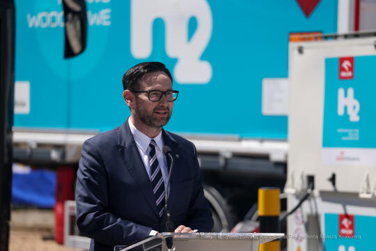 bs_220624_8375.jpg-Stacja Wodór, MPK, Majchrowski, Obajtek