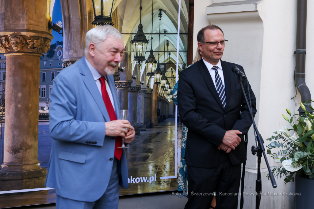 bs-czerwca 24, 2022-img_8779.jpg-Profesorowie, Spotkanie, Majchrowski  Autor: B. Świerzowski