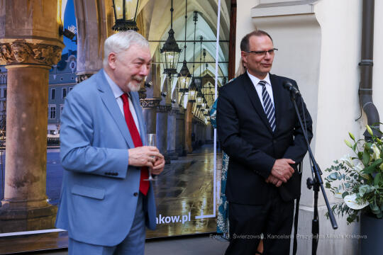 bs-czerwca 24, 2022-img_8779.jpg-Profesorowie, Spotkanie, Majchrowski