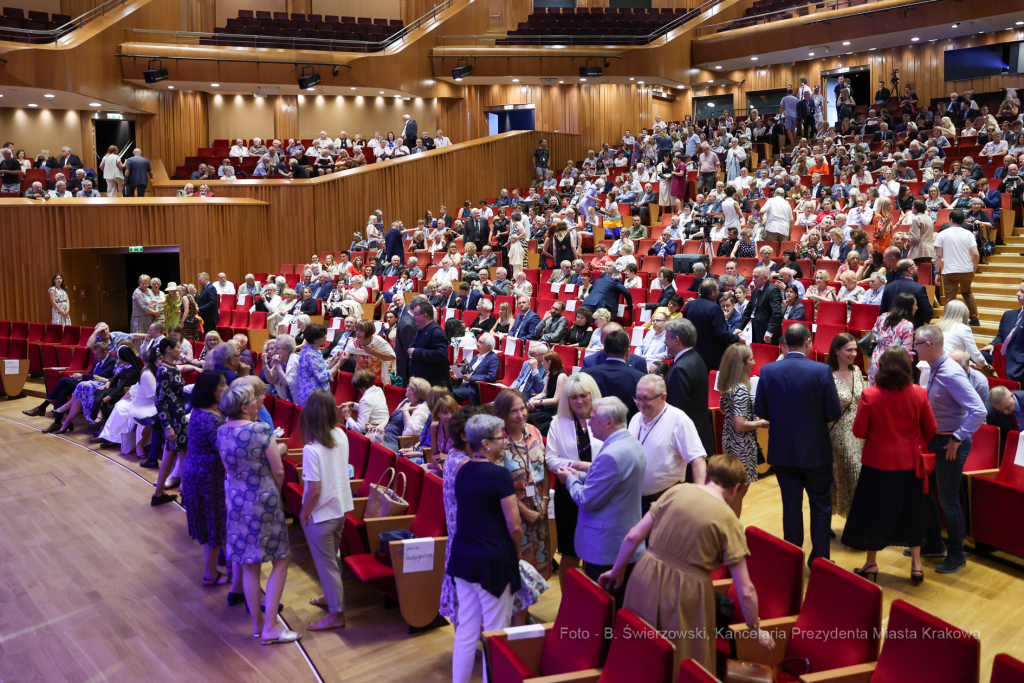 bs-czerwca 25, 2022-img_9478.jpg-V LO, Alicja Bachleda Curuś, Majchrowski  Autor: B. Świerzowski