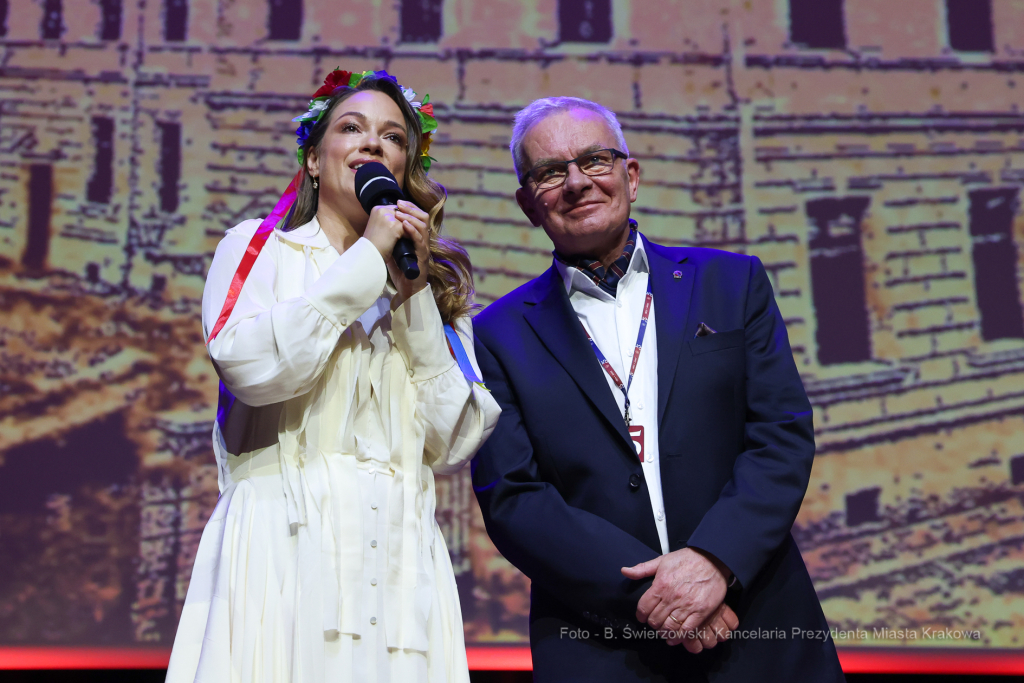 bs-czerwca 25, 2022-img_9591.jpg-V LO, Alicja Bachleda Curuś, Majchrowski  Autor: B. Świerzowski