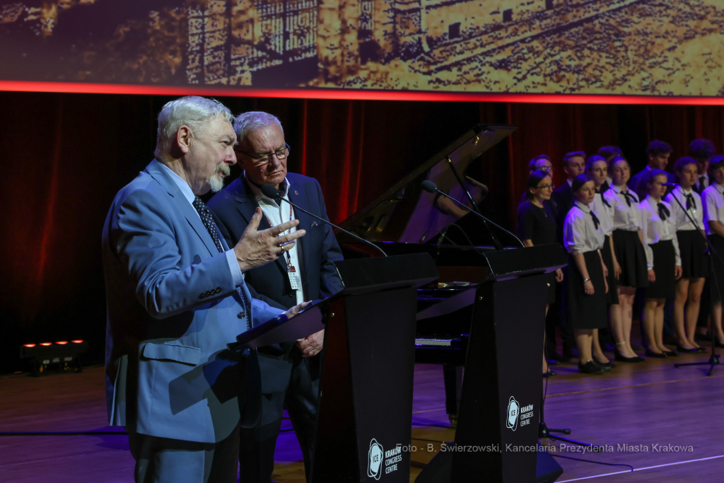 bs-czerwca 25, 2022-img_9681.jpg-V LO, Alicja Bachleda Curuś, Majchrowski  Autor: B. Świerzowski