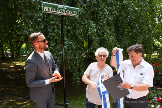 bs_220629_1065.jpg-Skwer Skrzyneckiego, Piaskowski, Otwarcie