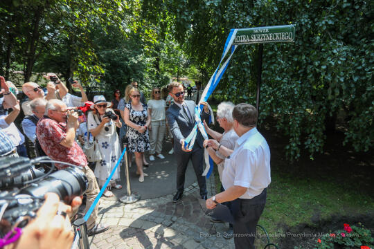 bs_220629_9882.jpg-Skwer Skrzyneckiego, Piaskowski, Otwarcie