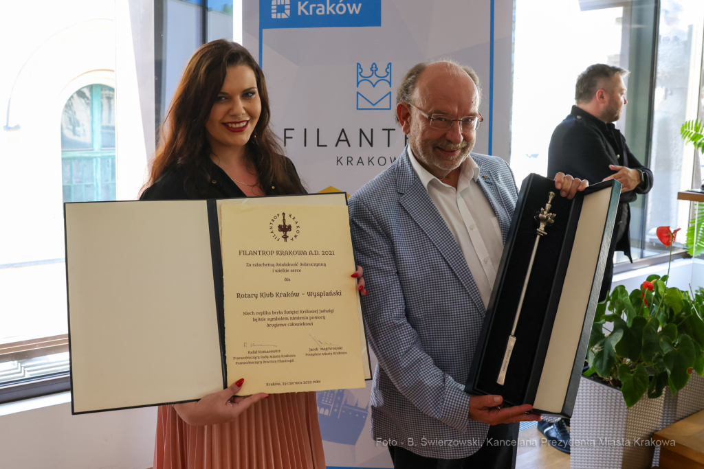 bs_220629_1391.jpg-Filantrop Krakowa 2021, Majchrowski, Gala, Komarewicz  Autor: B. Świerzowski