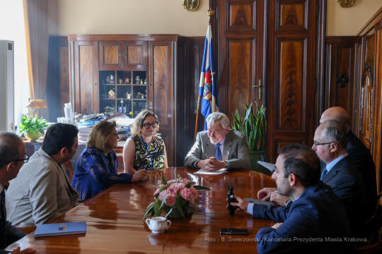 bs_220630_1453.jpg-Wizyta Burmistrz Sahin, Majchrowski, Turcja