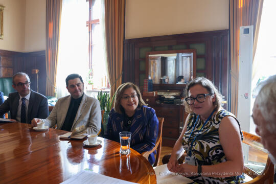 bs_220630_1532.jpg-Wizyta Burmistrz Sahin, Majchrowski, Turcja