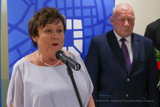 bs_220630_1716.jpg-Szpital Narutowicza, Majchrowski