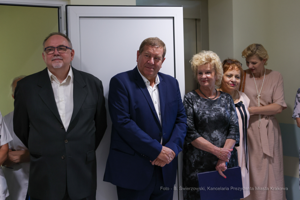 bs_220630_1722.jpg-Szpital Narutowicza, Majchrowski  Autor: B. Świerzowski