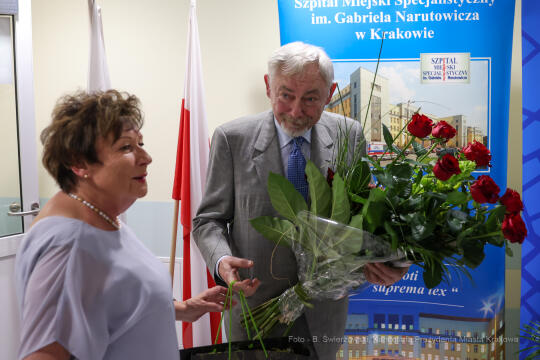 bs_220630_1763.jpg-Szpital Narutowicza, Majchrowski