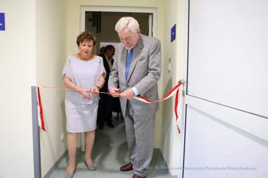 bs_220630_1779.jpg-Szpital Narutowicza, Majchrowski