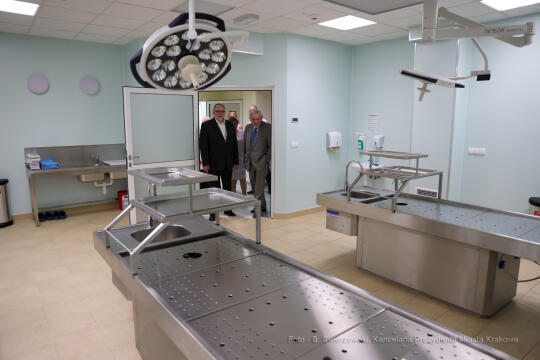 bs_220630_1811.jpg-Szpital Narutowicza, Majchrowski