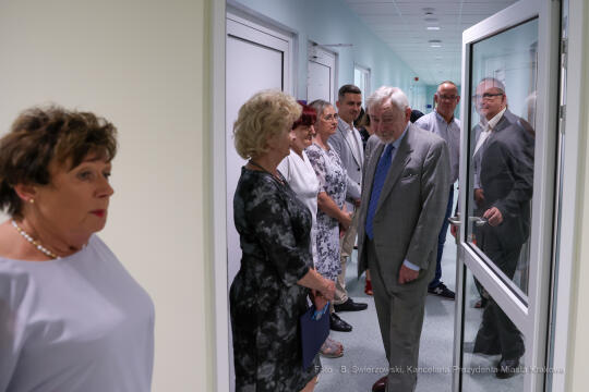 bs_220630_1825.jpg-Szpital Narutowicza, Majchrowski