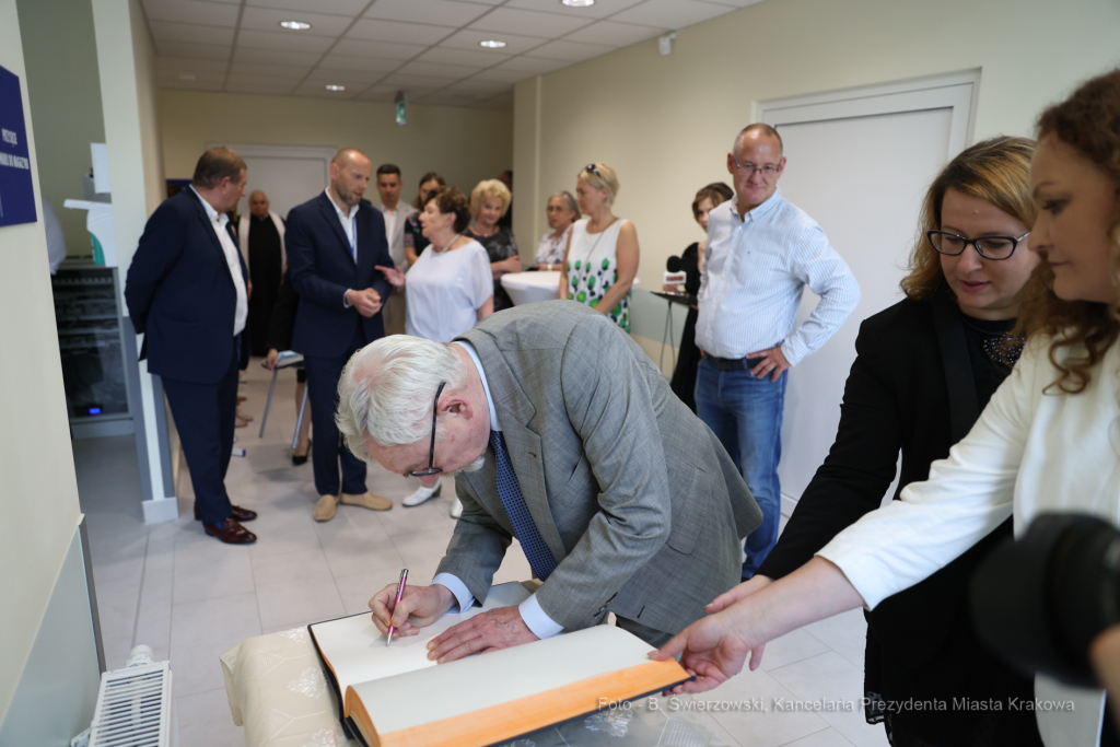 bs_220630_1884.jpg-Szpital Narutowicza, Majchrowski  Autor: B. Świerzowski